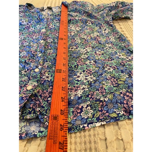 St John’s Bay Top Blue Floral Blouse XL Boho Peasant V Neck Flowy Casual Comfy - Picture 10 of 10